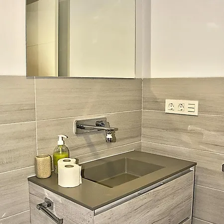 Appartamento Duplex Moderno En Alameda