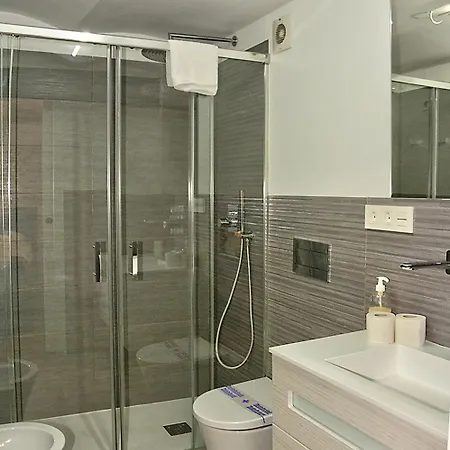 Appartamento Duplex Moderno En Alameda